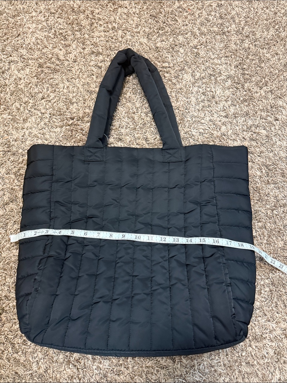 GAP Quilted Puffer Tote - Black - Picture 8 of 10